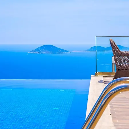 别墅 Charming 4-bedroom With Ac In Beautiful Antalya *