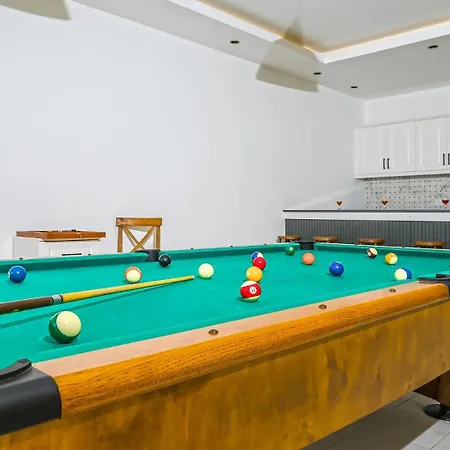 Charming 4-bedroom With Ac In Beautiful Antalya Villa Kas